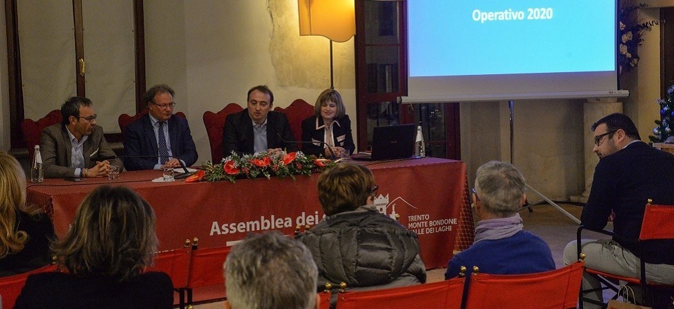 Assemblea dei soci Apt Trento, Monte Bondone, Valle dei Laghi - foto di Daniele Mosna Assemblea dei soci Apt Trento, Monte Bondone, Valle dei Laghi - foto di Daniele Mosna